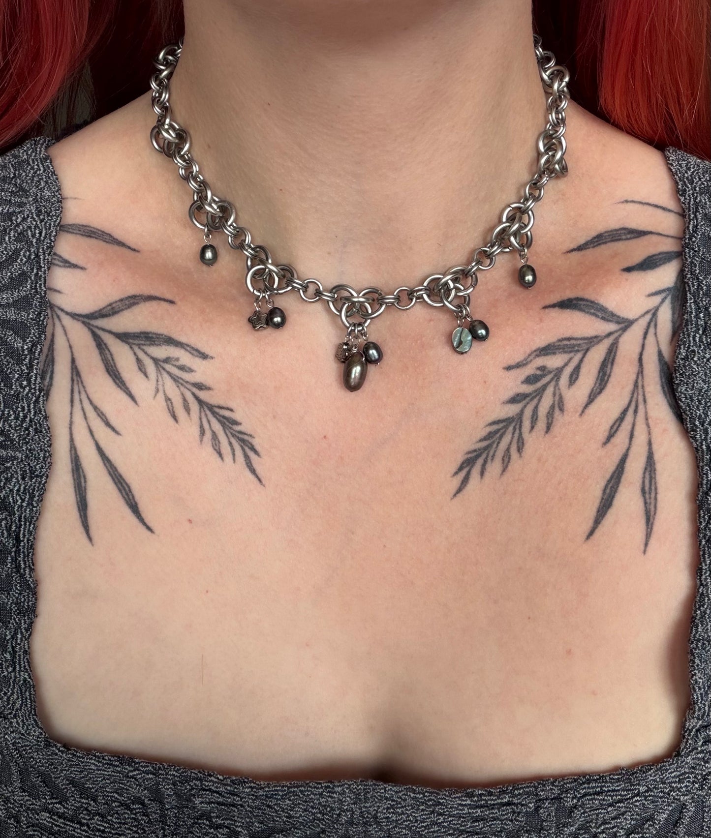 charm necklace - black pearl