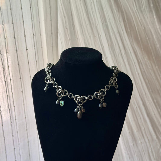 charm necklace - black pearl